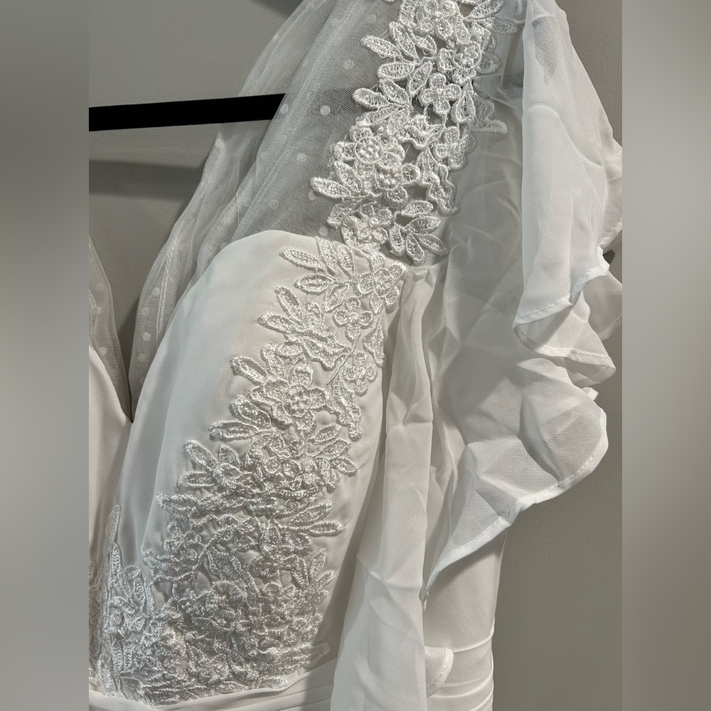 A-Line/Princess Chiffon V-neck Ruched Short Sleeves Floor-Length Wedding dress - Picture 6 of 9